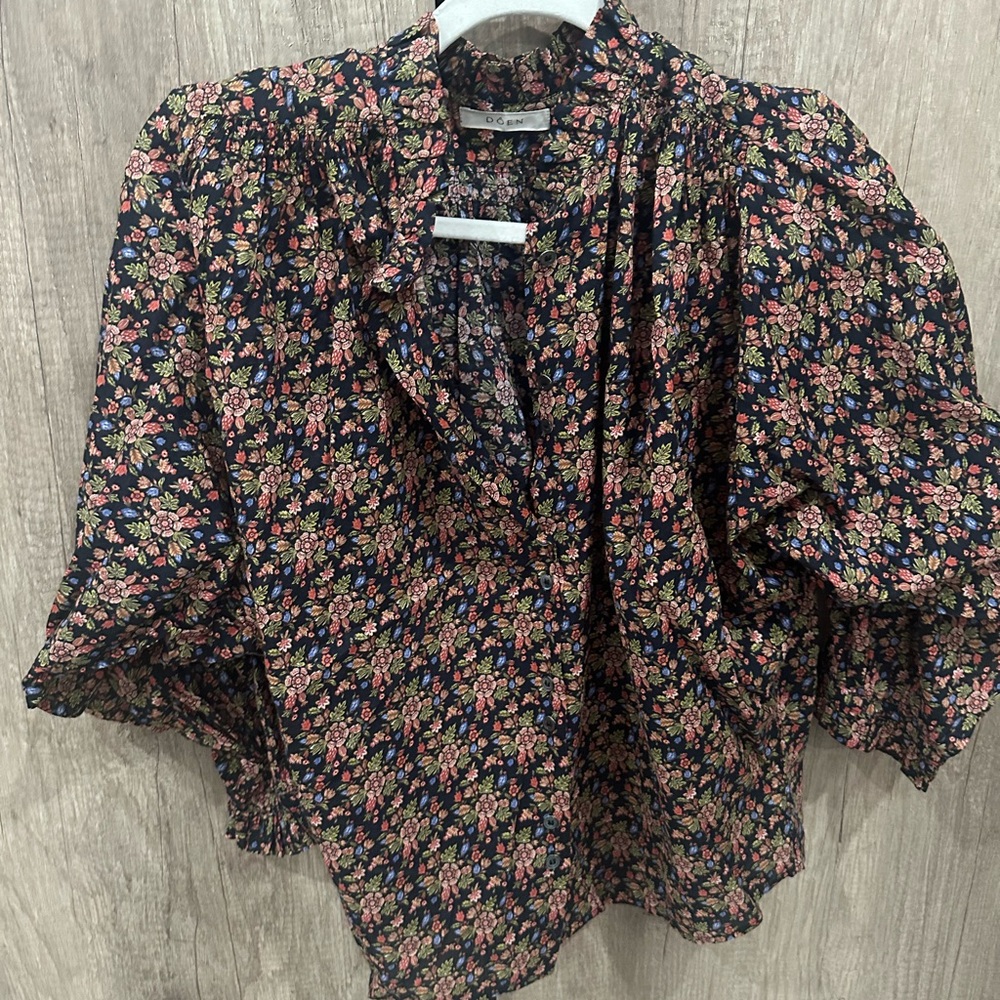 Doen Floral Blouse - Black and Pink